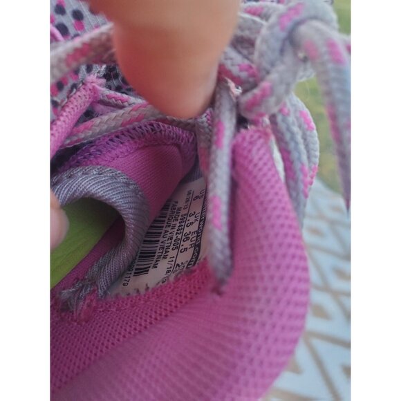 NIKE ROSHE RUN PRINT POLKA DOT 599432 005 SZ 6 WOLF GRAY VIOLET - Picture 15 of 15